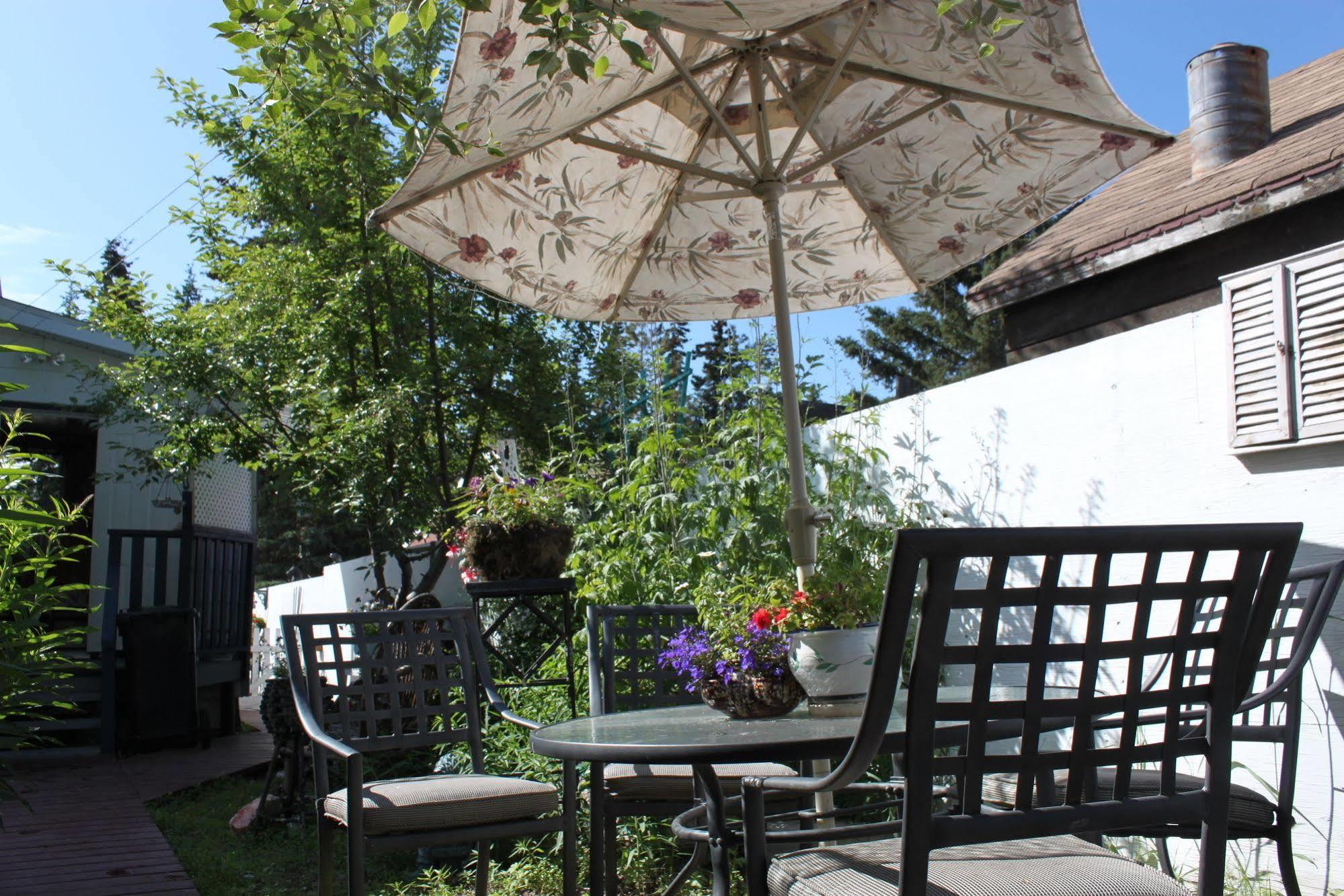 Casey'S Bed & Breakfast Moraitika Exterior foto
